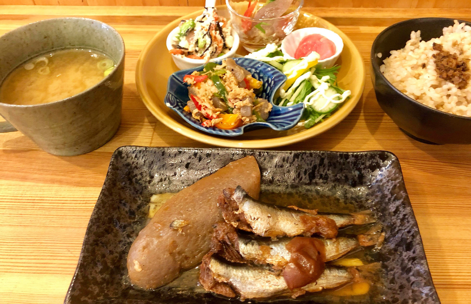 オモヤキッチン　ランチとカフェタイムに取り入れたメニューの写真